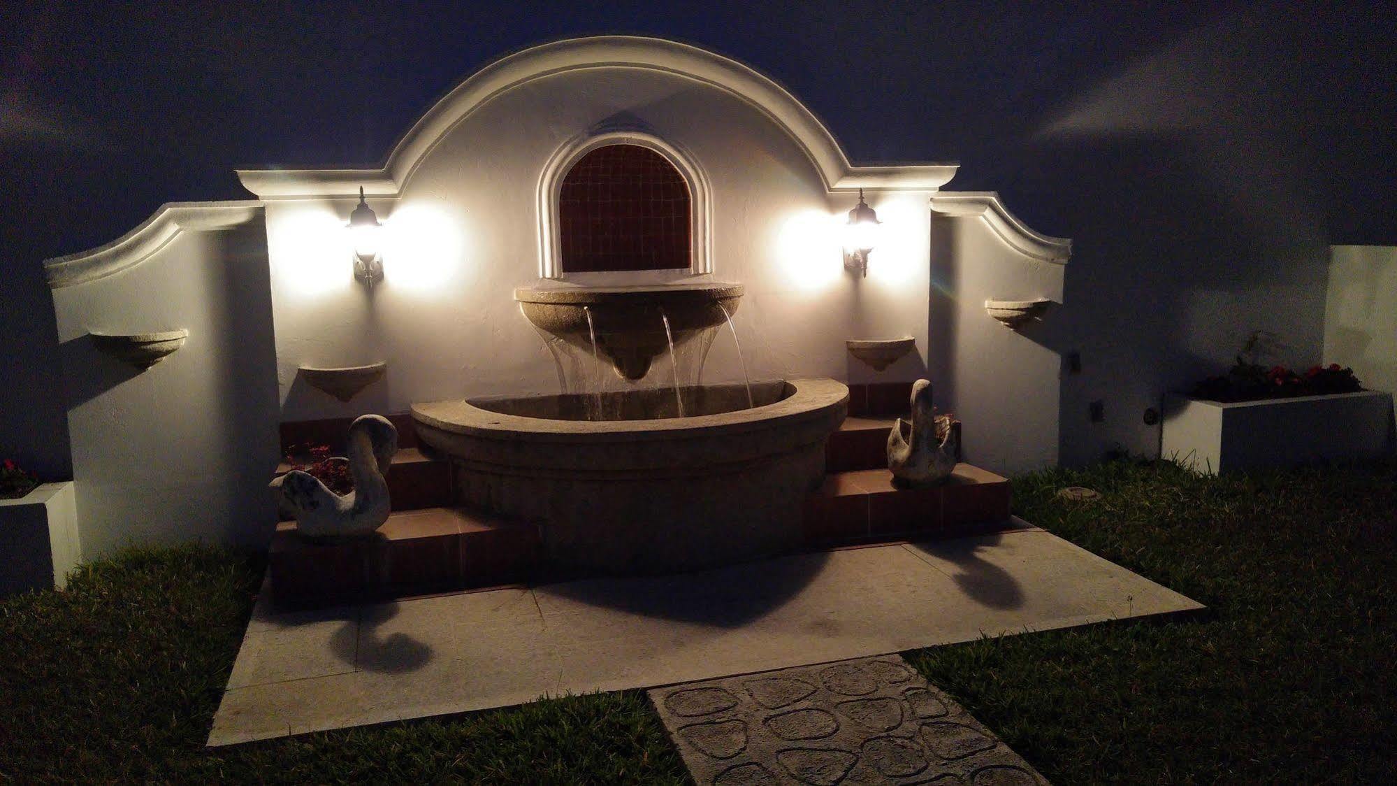 Ixkanul Antigua Hotel Eksteriør billede